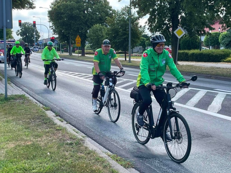 Ponad 70 uczestników na 22. Urodzinowym Rodzinnym Rajdzie Rowerowym