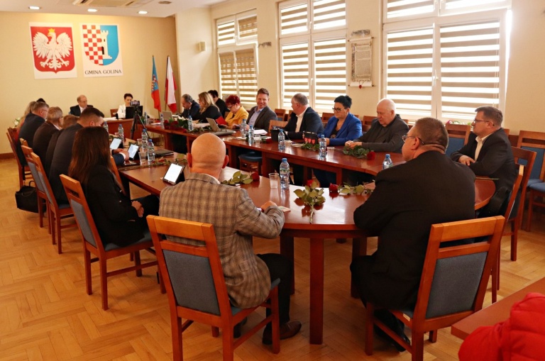 Radni Rady Miejksiej w Golinie 25.04.2024 r. obradowali na ostatniej sesji w kasencji 2018-2024