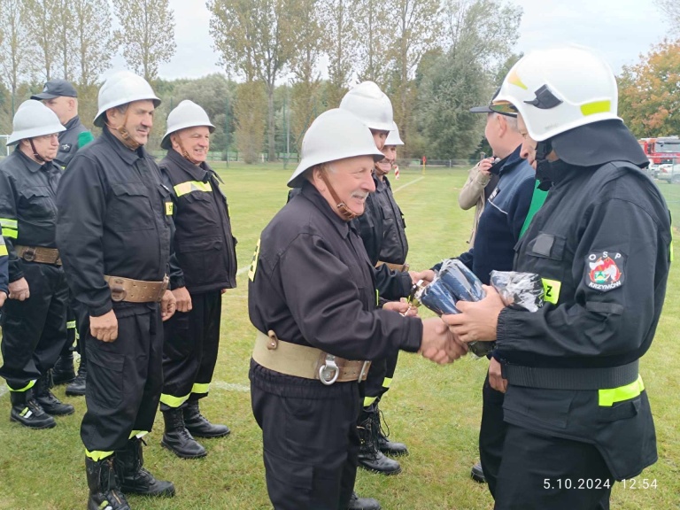 Oldboye z OSP Przyjma zajęli III miejsce w Powiatowych Zawodach Sportowo-Pożarniczych w Krzymowie