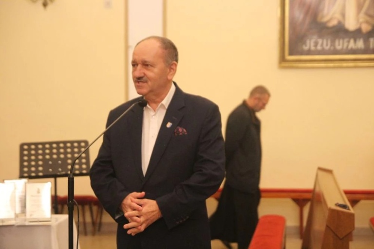 Festiwal Pieśni Maryjnej w Kawnicach. Chóralne występy zachwyciły publiczność