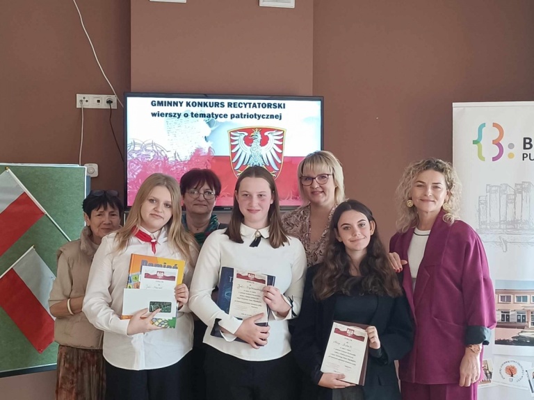Gminny Konkurs Recytatorski wierszy o tematyce patriotycznej za nami