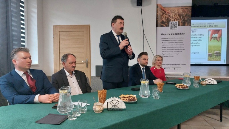 Spotkanie rolników z Ministrem Ryszardem Bartosikiem