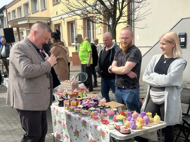 Kiermasz wielkanocny w Golinie