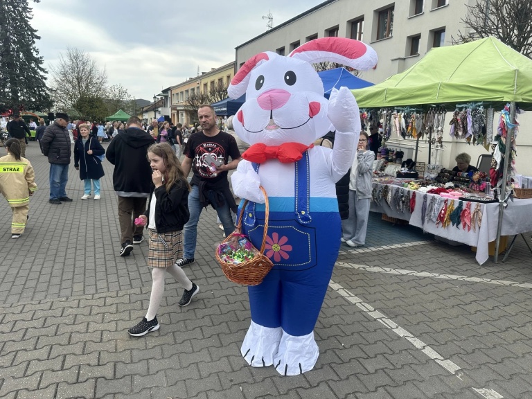 Kiermasz wielkanocny w Golinie