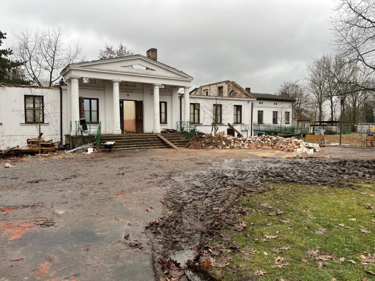 Przedszkole „Baśniowy Dworek” w Golinie zyskuje nowe oblicze