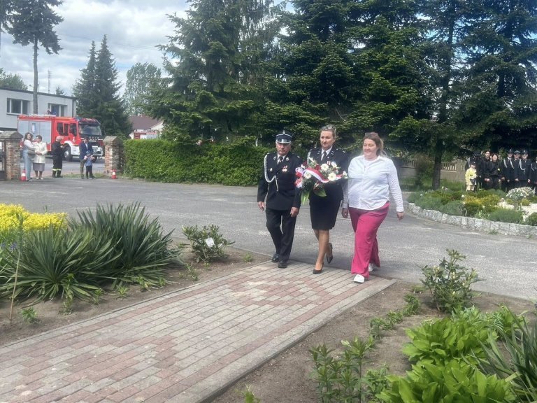Obchody Święta Konstytucji 3 Maja oraz Gminny Dzień Strażaka