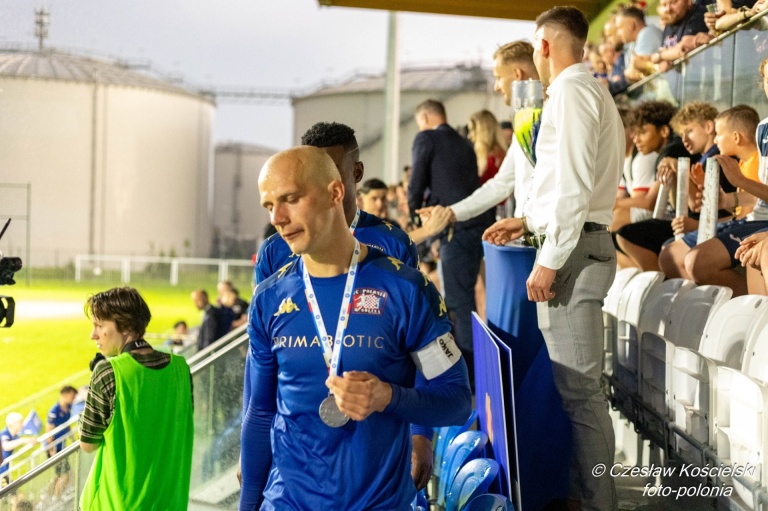 Polonia Golina w finale Wielkopolskiego Pucharu Polski przegrała mecz o trofeum z trzecioligową Polonią Środa Wielkopolska