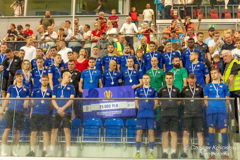 Polonia Golina w finale Wielkopolskiego Pucharu Polski przegrała mecz o trofeum z trzecioligową Polonią Środa Wielkopolska