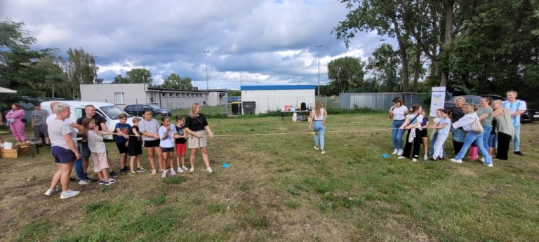 Piknik na osiedlu Wschód w Golinie - Rodzinne spotkanie pełne zabawy i muzyki