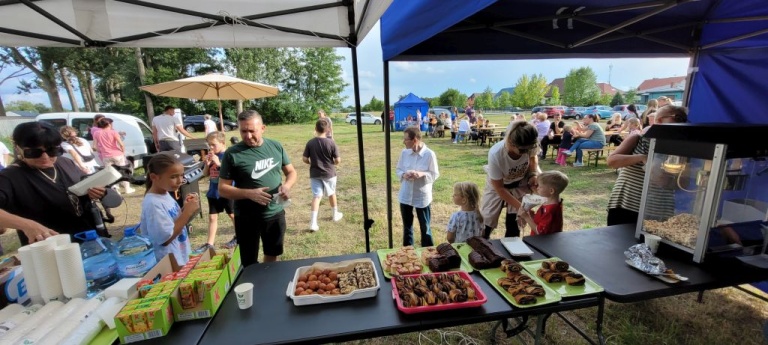 Piknik na osiedlu Wschód w Golinie - Rodzinne spotkanie pełne zabawy i muzyki