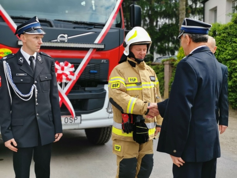 Strażacki wóz na jubileusz. OSP Kawnice ma 145 lat!