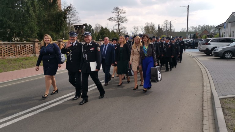 Strażacki wóz na jubileusz. OSP Kawnice ma 145 lat!