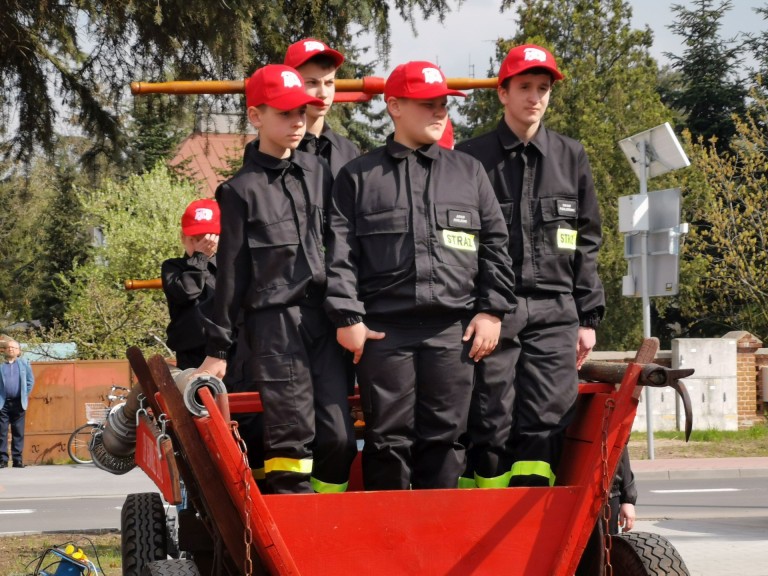 Strażacki wóz na jubileusz. OSP Kawnice ma 145 lat!