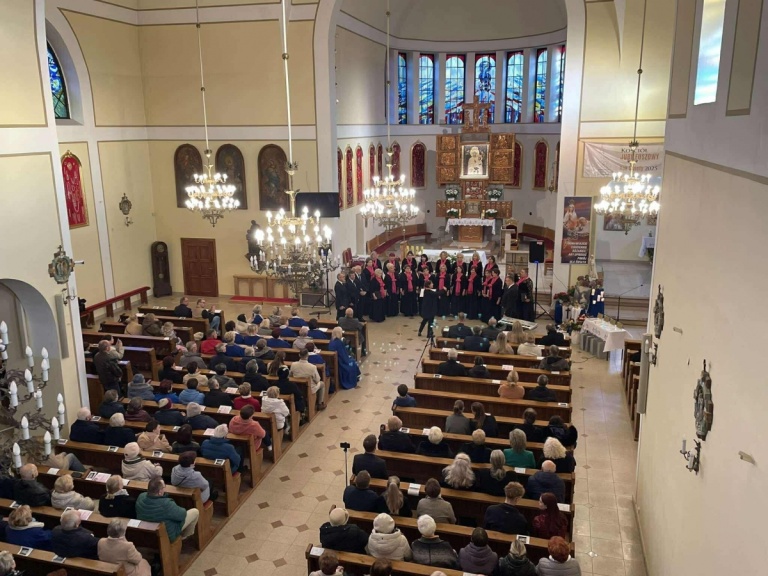 VI Kawnicki Festiwal Pieśni Maryjnej za nami