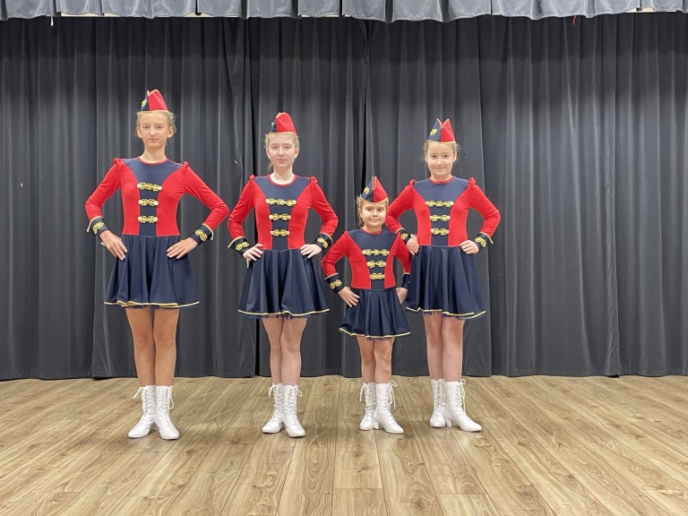 Mażoretki Szafir z Goliny z nowymi strojami!