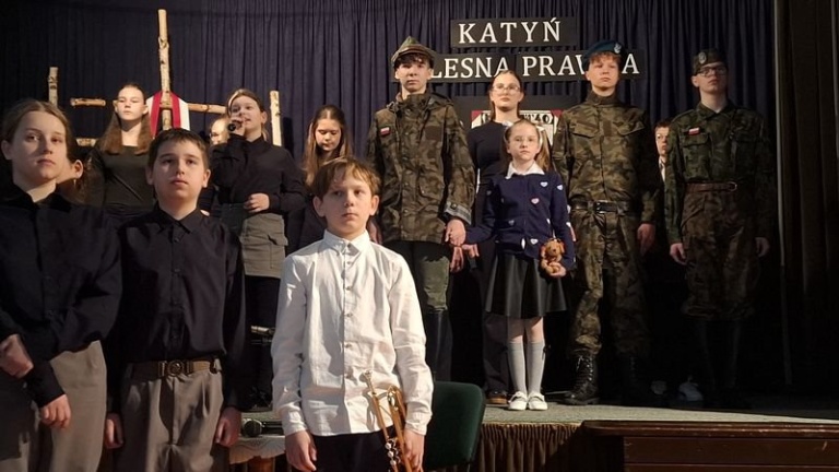 Obchody 86. rocznicy Zbrodni Katyńskiej w Golinie