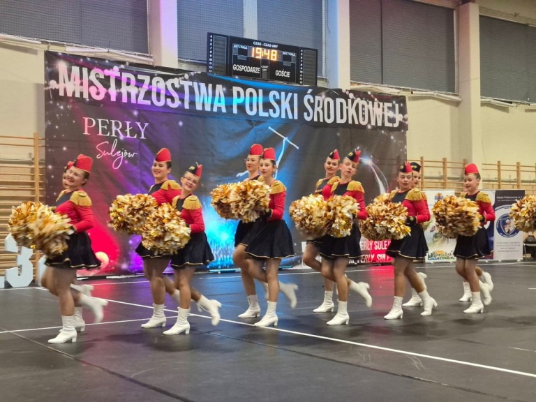 Sukces Mażoretek Szafir na Ogólnopolskim Festiwalu Tańca