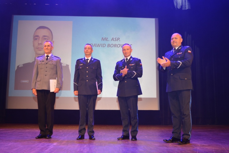 100-lecie służby dzielnicowych. Wyjątkowe wyróżnienie dla funkcjonariuszy z Komisariatu Policji w Golinie