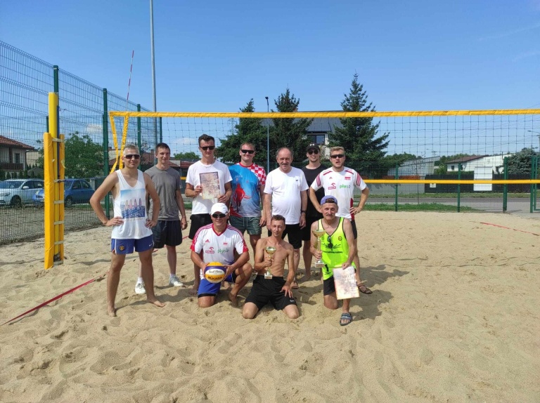 Turniej jednostek OSP z gminy Golina w siatkówkę plażową!!!