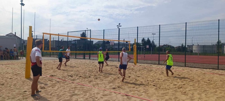 Turniej jednostek OSP z gminy Golina w siatkówkę plażową!!!