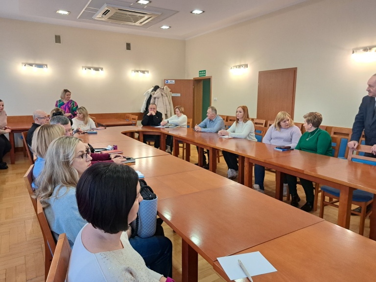 Podsumowanie spotkania pracowników Powiatowego Urzędu Pracy w Koninie z przedsiębiorcami