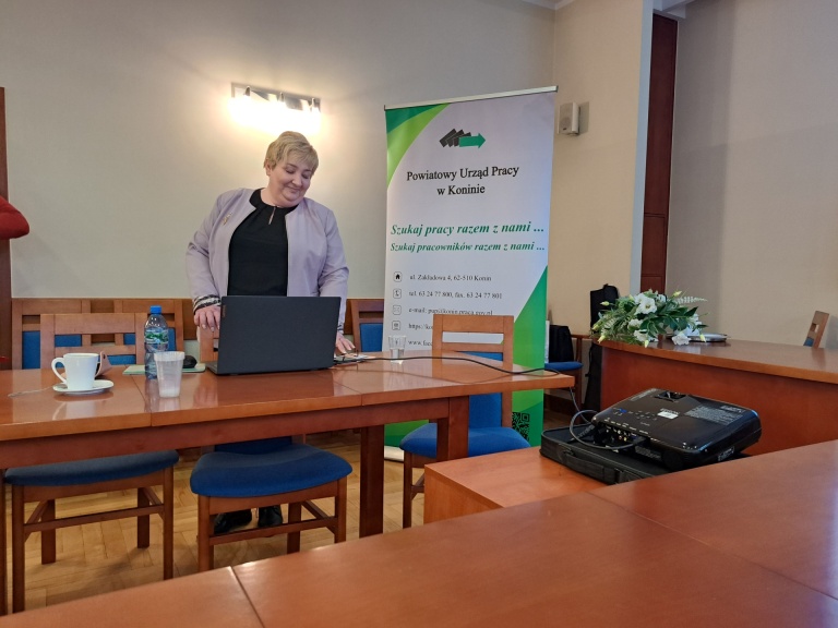 Podsumowanie spotkania pracowników Powiatowego Urzędu Pracy w Koninie z przedsiębiorcami