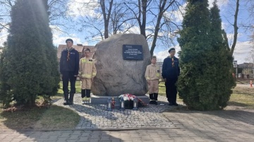 Obchody 86. rocznicy Zbrodni Katyńskiej w Golinie