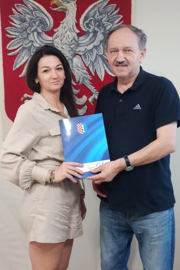 Podpisanie umowy na remont Kompleksu Boisk ORLIK w Golinie