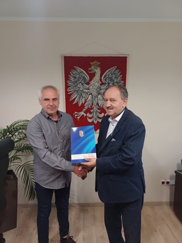 Modernizacja istniejącego kompleksu sportowo-rekreacyjnego  "Moje Boisko - ORLIK 2012"  przy Szkole podstawowej w Kawnicach